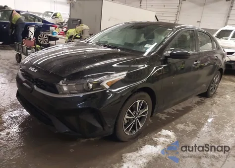 2024 Kia Forte Lxs из США, поврежденный, VIN 3KPF24AD1RE758415